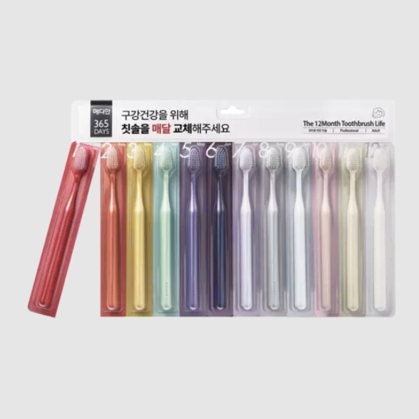 Median Набір зуб. щіток Adult 365 DAYS - 12шт