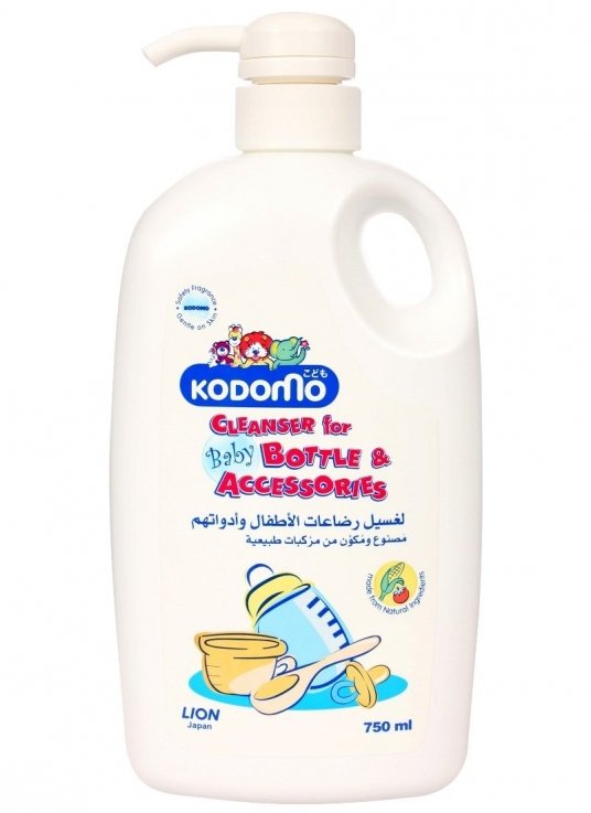 Моющее средство Lion Kodomo Bottle Nipple Cleanser для детских бутылочек и аксессуаров 750мл
