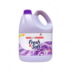Смягчитель для тканей Lion ESSENCE Fresh Soft Charming Kiss 3600мл
